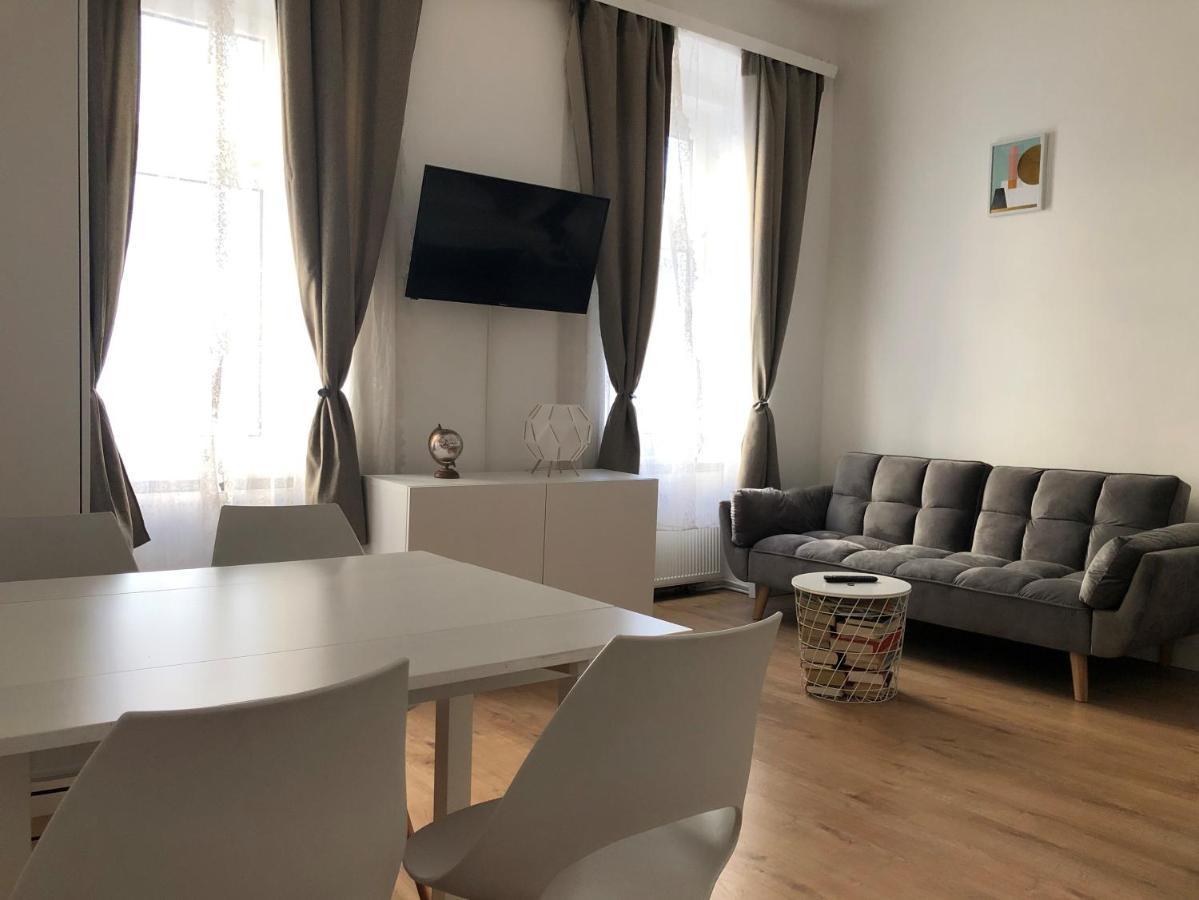 Central Apartment Near Subway Station 2 เวียนนา ภายนอก รูปภาพ
