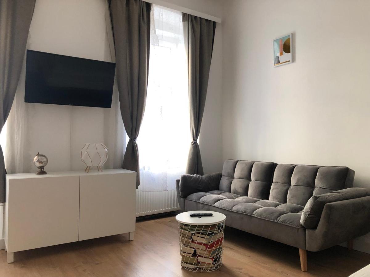 Central Apartment Near Subway Station 2 เวียนนา ภายนอก รูปภาพ